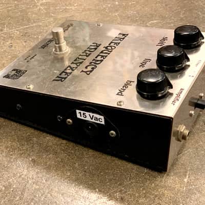 Electro Harmonix Frequency Analyzer image 20