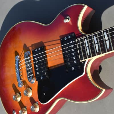 Yamaha SG-700 - Cherry Sunburst image 3