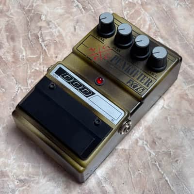 DOD Punkifier FX76 [NOS - New Old Stock, Complete with Box, Manual, Stickers etc] 1995 - 1997 Yellow & Black Matte Airbrush Finish image 11
