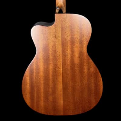 Martin Road Series OMC-10E Special Acoustic Guitar w/Deluxe Gig Bag image 2