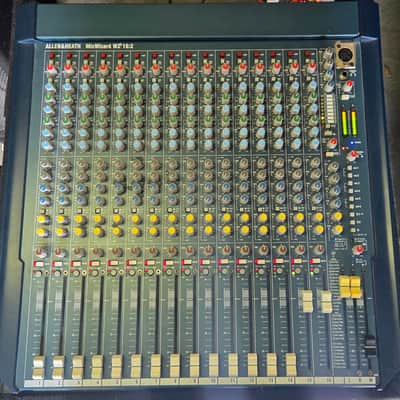 Allen & Heath MixWizard WZ3 16:2 16-Input Stereo Mixer 2004 - 2013 - Blue image 2