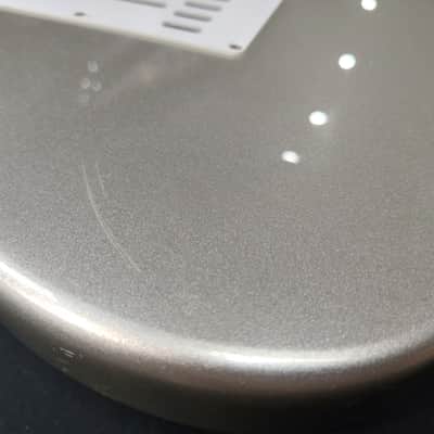 G&L Legacy Series 1997-1999 - Silver image 12