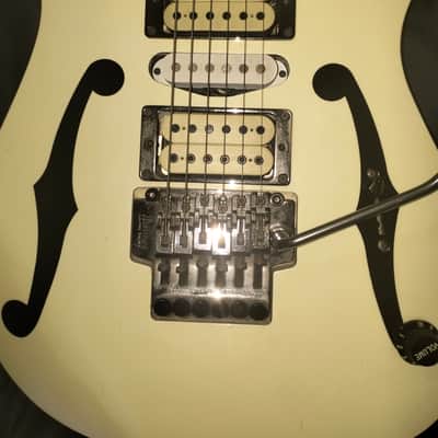 (Japan98) Ibanez PGM30 Paul Gilbert Signature with Lo TRS II Tremolo Japan 1998 image 11