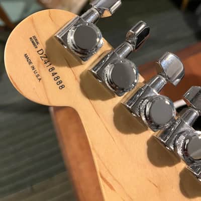 American Deluxe Stratocaster® HSS (2004-2010), Rosewood Fingerboard, Montego Black image 4