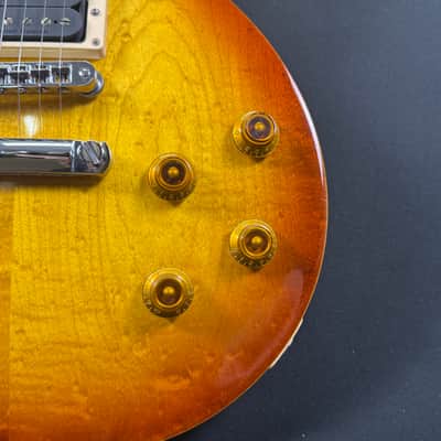 Gibson Les Paul Studio Deluxe III 2015 - Honeyburst image 4