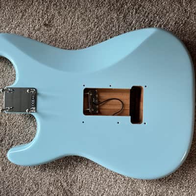 Fender Vintera 3 2026 - Sonic Blue image 2
