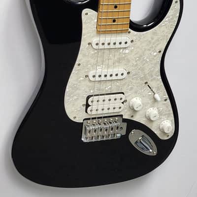 Samick Valley Arts Custom Pro Shop Stratocaster (Used) image 4