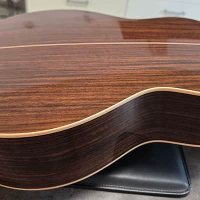 Taylor 818e ARTIST OWNED BY THE VAMPS Stage Played Pro USA Acoustic-Electric American 818 GO Grand Orchestra Jumbo 800 Series Celebrity Guitar image 21
