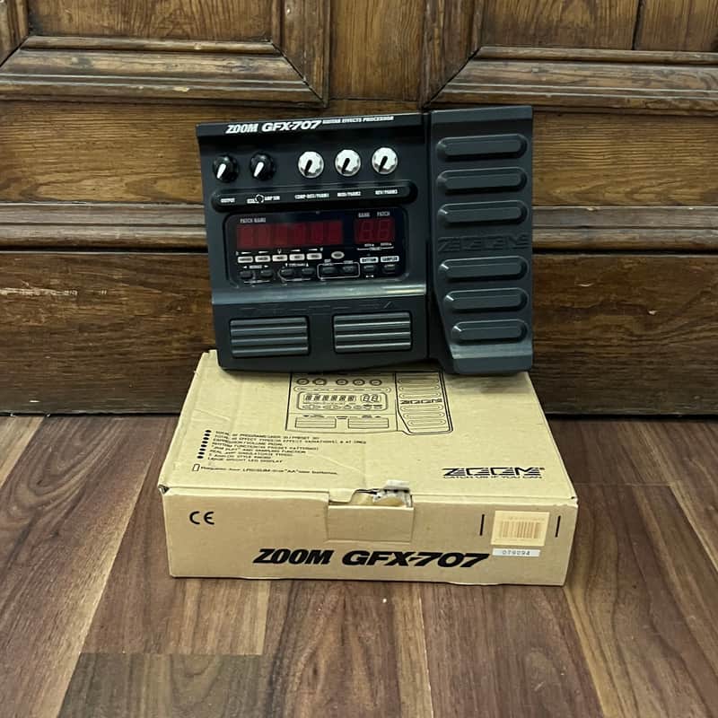 Zoom GFX-707 Guitar Effects Processor image 1