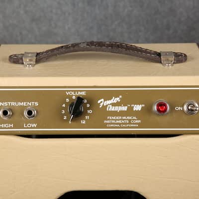 Fender Champion 600 Combo Guitar Amp - 2nd Hand image 6