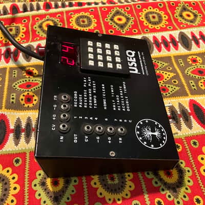 Immagine super rare Strider Systems Inc. uSeq - 1970s CV/Gate Sequencer for Analogue Vintage Synthesizers - 2