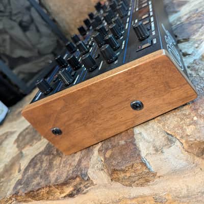 Dave Smith Instruments / Sequential / Oberheim OB-6 Desktop Polyphonic Synthesizer image 10