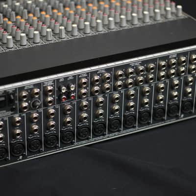 Mackie 1604-VLZ3 16-Channel Mic / Line Mixer 2008 - 2014 - Black image 3