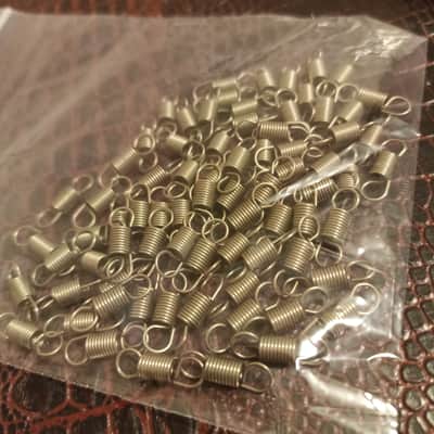 76 Pcs Roland XP-50 XP-80, JV-25/30/80/90/1000 Key Return Spring image 2
