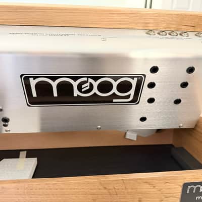 Moog Minimoog Model D (Bob Moog Tribute Edition) - Serial # 033 image 9
