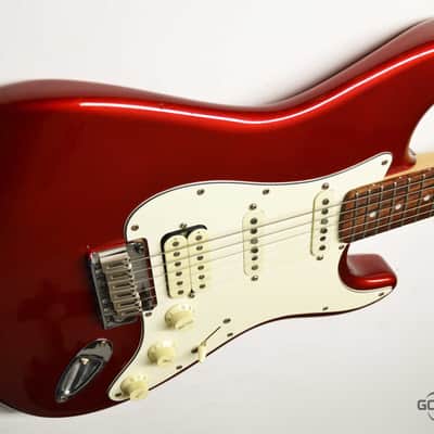 Squier by Fender  Standard Fat Stratocaster 2008 Candy Apple Red image 3