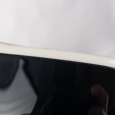 Gibson Les Paul Modern Supreme, Translucent Ebony Burst Satin | Demo image 13