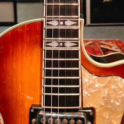 Hofner Club 50 1960s Sunburst image 5