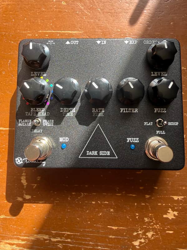 Keeley Dark Side Workstation V2 with Effect Order Switch 2016 - Present - Black