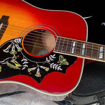 NEW! Gibson Hummingbird Standard Vintage Cherry Sunburst - Authorized Dealer - 4.4 lbs - G07205 image 2