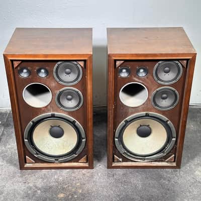 Vintage Pair of Sansui SP-200 3-Way Floor Speakers SP200 image 2