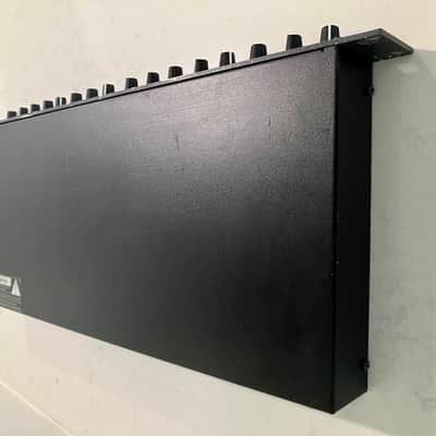 dbx 1066 Dual-Channel Compressor / Limiter / Gate image 18