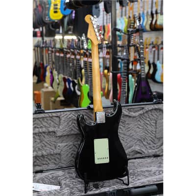 FENDER Vintera II Road Worn '60s Strat MN Black image 4
