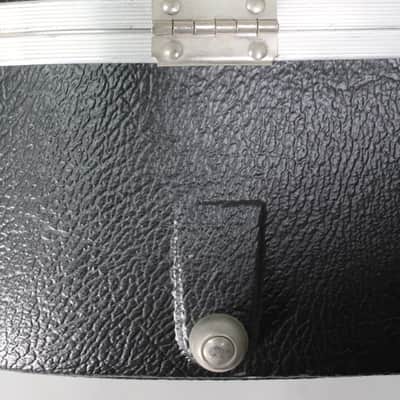 Martin "0" Molded Plastic Case Black/Gold image 15