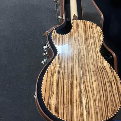 Bestia Bajo Quinto - Maple /ceder image 2