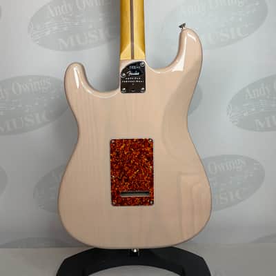 Fender American Professional II Stratocaster Thinline - Transparent Shell Pink image 2