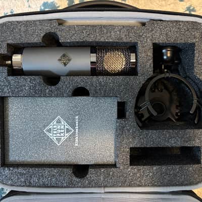 Telefunken TF51 Large Diaphragm Multipattern Tube Condenser Microphone 2019 - Gray image 4