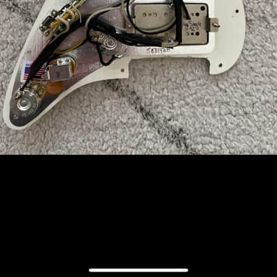 Fender American Performer Stratocaster with Rosewood Fretboard 2018 - Present - Arctic White image 6