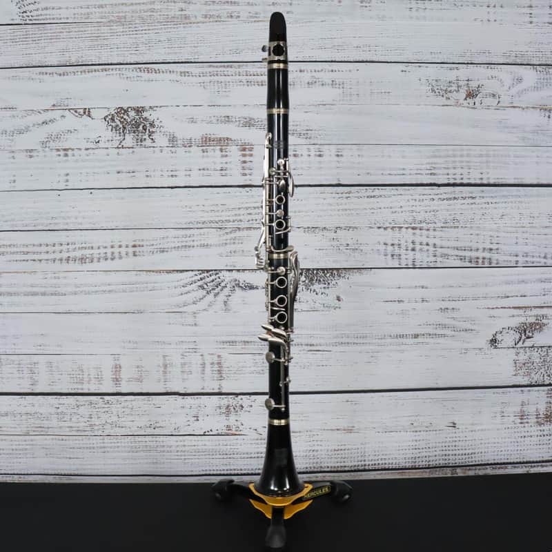*USED* Bundy Resonite Clarinet image 1