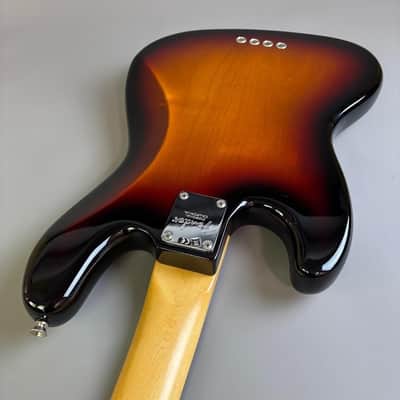 Fender AM PRO JB image 10