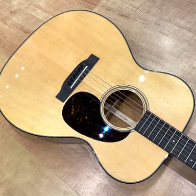 Martin Standard Series 000-18 Acoustic Guitar (2025 Version) image 8