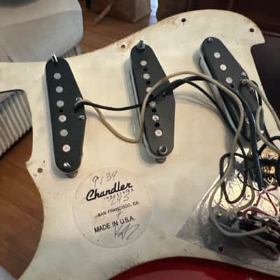 Fender Stratocaster 1981-1985 - Repaint fiesta red (mediocre) image 4