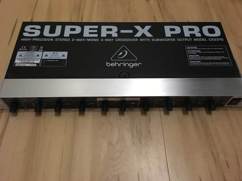 Behringer CX2310 S 2-W M 3-W Crossover-Sub Out image 1