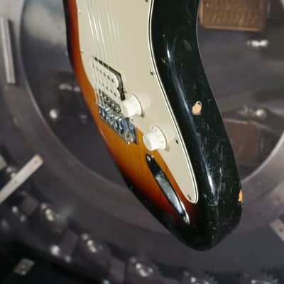 Indiana Strat-Style Electric Guitar – Sunburst – Humbucker – Rosewood Board – Player Grade image 8