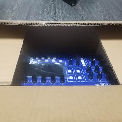 Groove Synthesis 3rd Wave 8M 8-Voice Desktop Synthesizer image 7