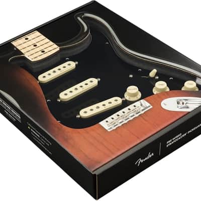 FENDER - Pre-Wired Strat Pickguard  Vintage Noiseless SSS  Black 11 Hole PG - 0992344506 image 3