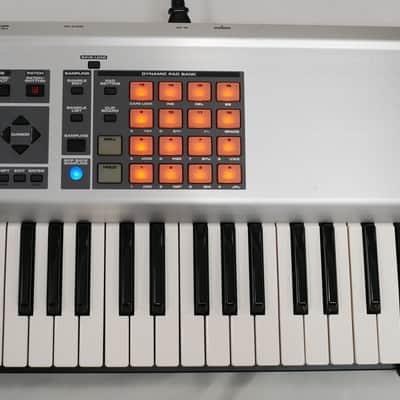 Roland Fantom-X7 + Case image 6