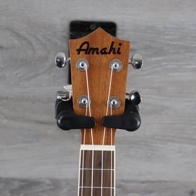 Amahi UK220C  Mahogany Concert Ukulele with Gig Bag image 7