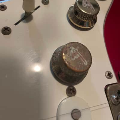 Fender The Strat 1980 - 1983 -   Rosewood Fretboard, Candy Apple Red image 3