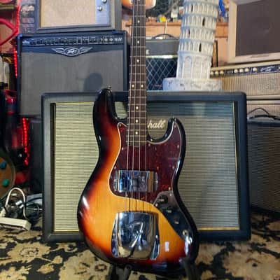 Fender Classic Series 60s Jazz Bass 2017 - 3 Color Sunburst image 3