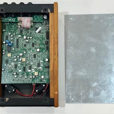 Moog MF-104M Moogerfooger Analog Delay 2012 Black image 8