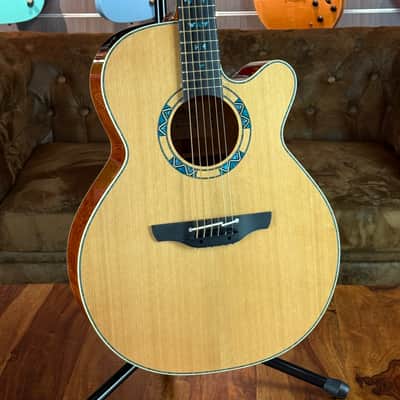 Takamine LTD 2023 NEX/C Santa Fe 30th Anniversary incl. softcase + NEW image 2