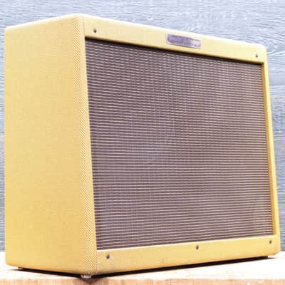 Fender '57 Custom Twin-Amp 40W Hand-Wired 2x12" Guitar Combo Amplifier w/Cover image 3
