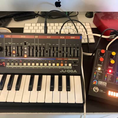 Roland JU-06A Boutique Series Synthesizer Module with K-25m Keyboard 2019 - Present - Black image 3