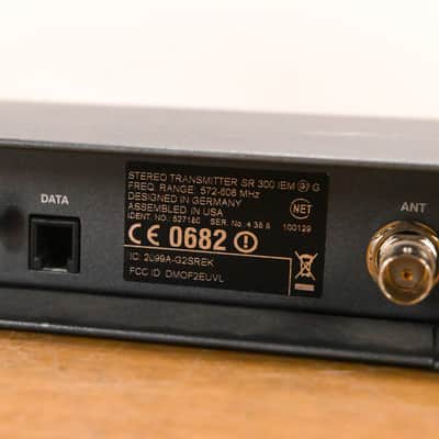 Sennheiser SR 300 IEM G2 Wireless Transmitter 572-608MHz NO POWER SUPPLY CG01YRY image 8
