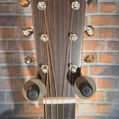 Martin Standard Series D-18 Natural w/ OHSC & L.R. Baggs Hi-Fi Pickup System image 3
